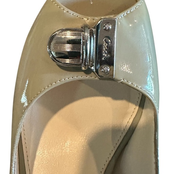 NWOT Coach Sage Peep Toe Heels with Metal Buckle - Picture 7 of 8
